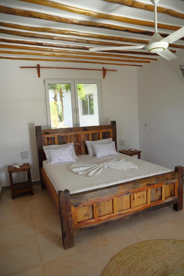 Holiday Time Bungalows Zanzibar Матемве Екстер'єр фото