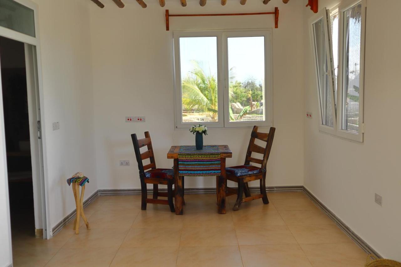 Holiday Time Bungalows Zanzibar Матемве Екстер'єр фото
